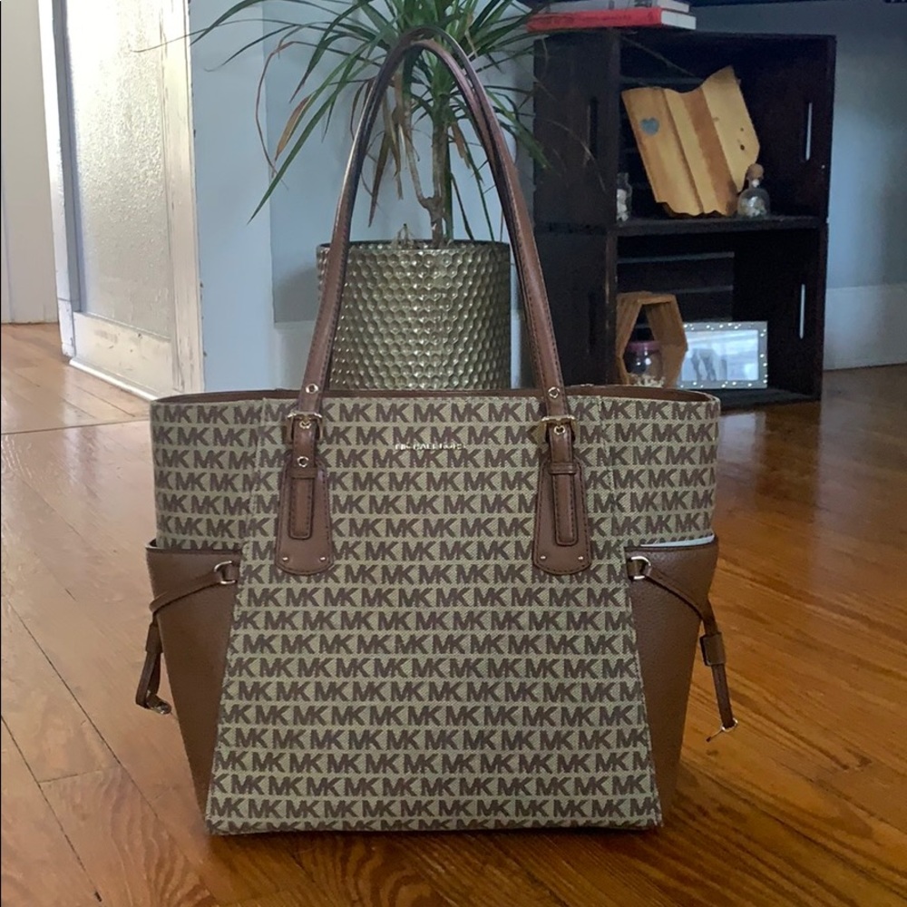 Michael Kors handbag